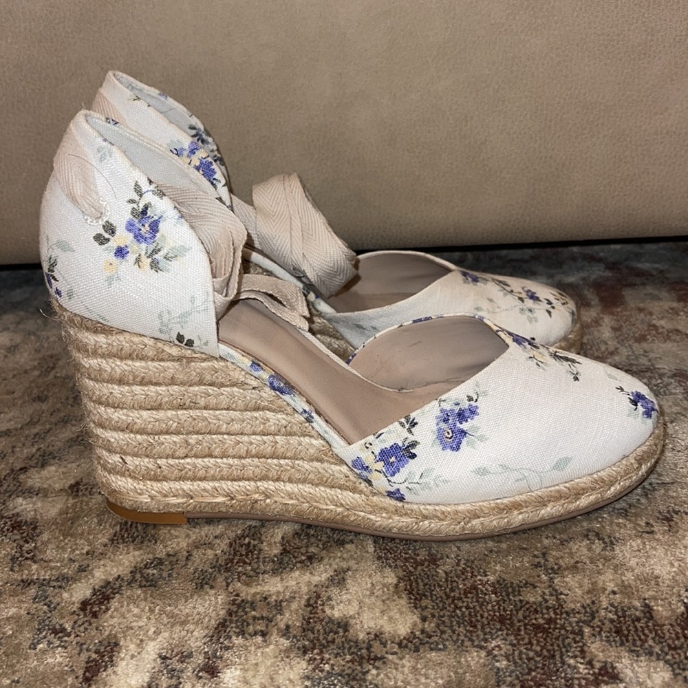 Reformation White Floral Espadrille Wedge with Ankle Wrap - Picture 8 of 11